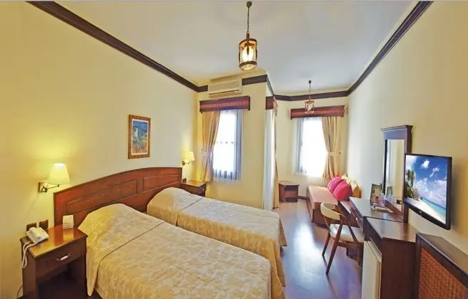 https://imagessl.etstur.com/files/images/hotelImages/TR/51848/l/Yucelen-Hotel-Oda-252182.jpg