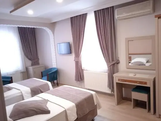 Standart Oda, Şehir Manzaralı