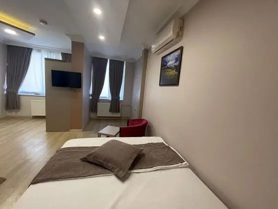 Standart Oda, Şehir Manzaralı
