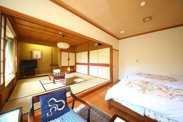 İki Ayrı Yataklı Oda (with Tatami space)