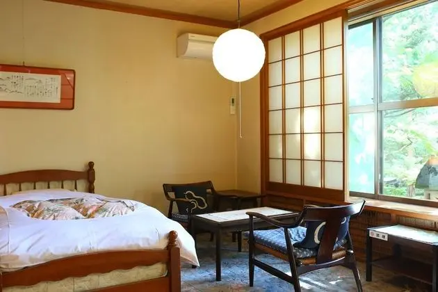 İki Ayrı Yataklı Oda (with Tatami space)