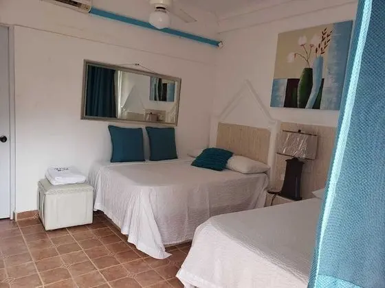 Double Room, 1 Queen or 1 King Bed