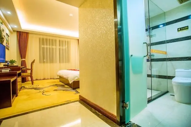 Comfort Tek Büyük Yataklı Oda