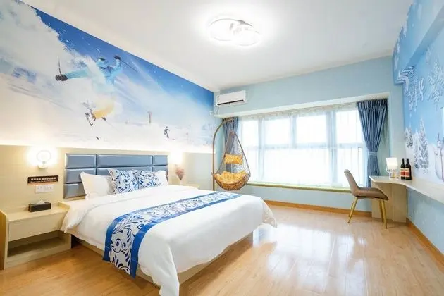 Deluxe Tek Büyük Yataklı Oda