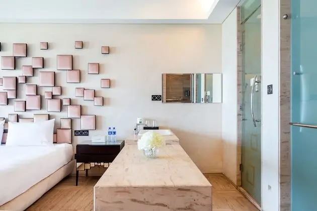 Deluxe Tek Büyük Yataklı Oda, Deniz Manzaralı