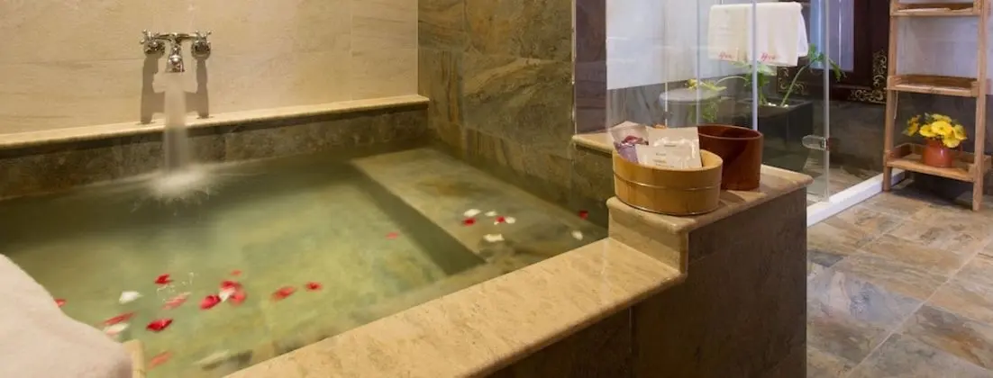 Deluxe Kulübe, Bahçe Manzaralı