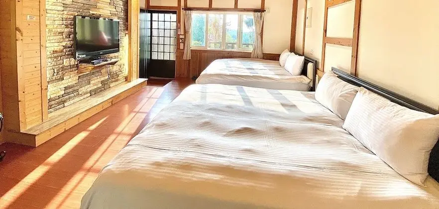 Luxury Dört Kişilik Oda, Birden Çok Yatak, Bahçe Manzaralı