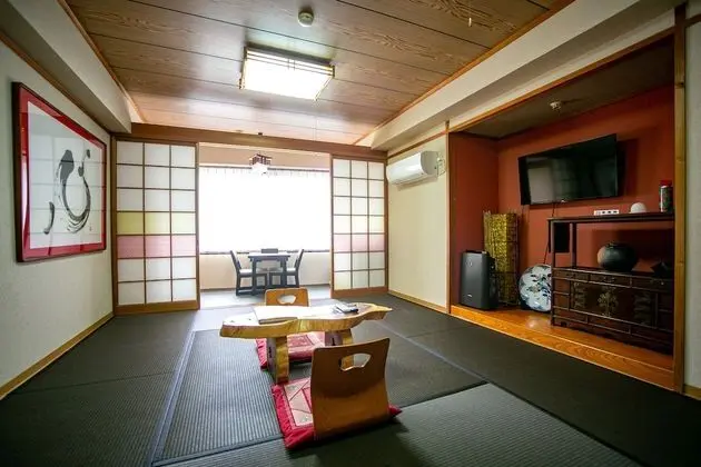 Traditional Oda (Japanese Style, Family, Deluxe, A)