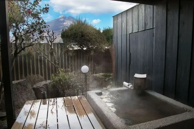 Oda (Japanese Western Style, Open-airBath )