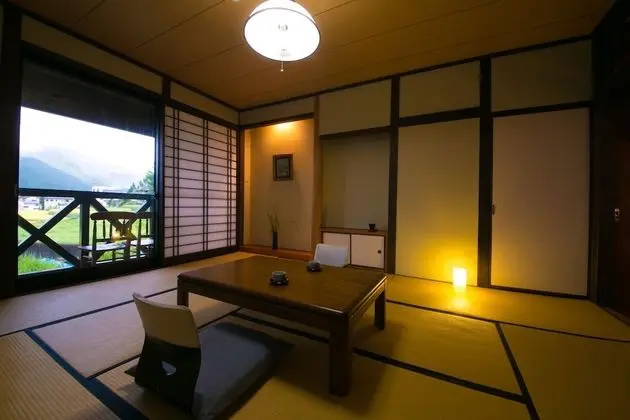 Standard Oda (Jpnese Wstern, Larg Sg Bed,Adult Only)