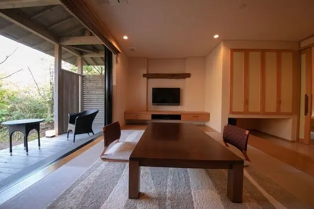 Traditional Oda, Sigara İçilmez (Karin, Japanese Western, w/HotSpring)