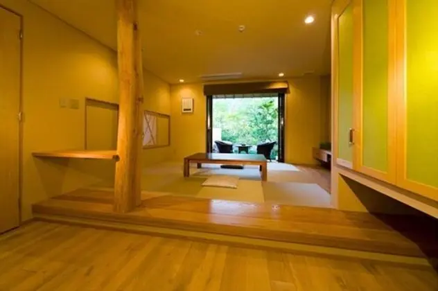 Traditional Oda, Sigara İçilmez (Karin, Japanese Western, w/HotSpring)
