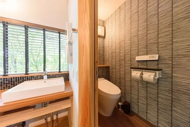 Traditional Oda, Özel Banyo (Japanese Style,Half OpenAirBath(SUMI))