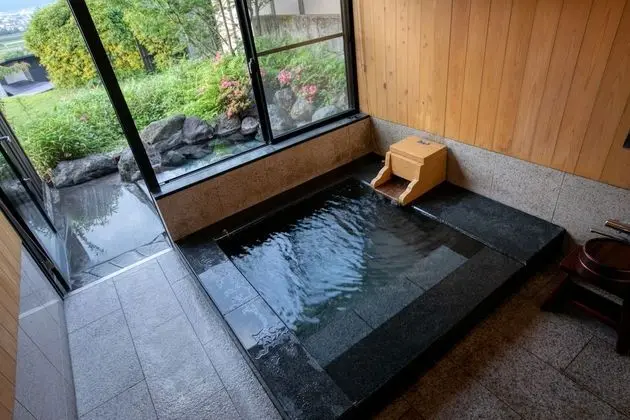 Oda, Ek Bina (w/ OpenAir & Indoor bath, from12yold)