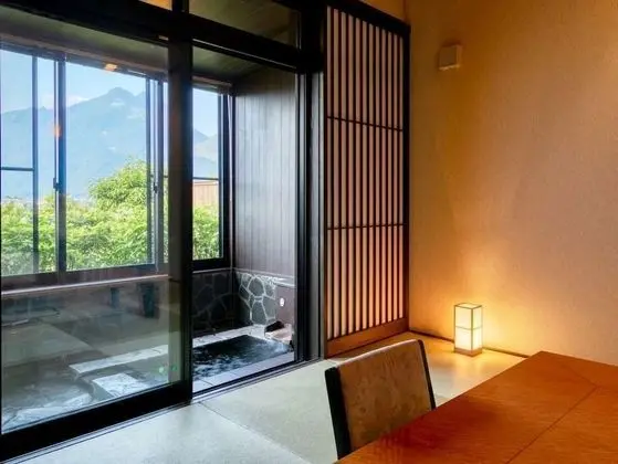 Oda, Sigara İçilmez (JapaneseWestern,FineViewbath,from12yo)