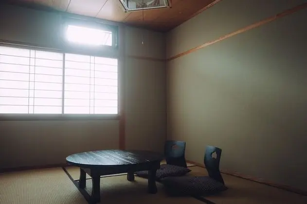 Traditional Oda, Sigara İçilmez (Japanese Style, for 3 Guests)