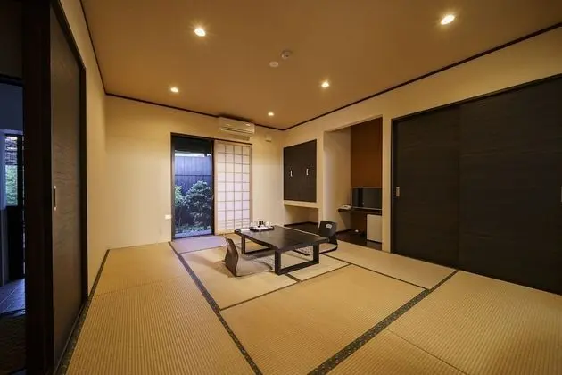 Traditional Oda, Özel Banyo, Ek Bina (Japanese Style)