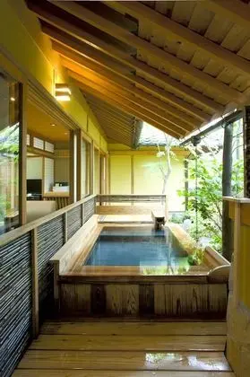 Traditional Oda, Bağlantılı Odalar (Patio and Open-air Bath)
