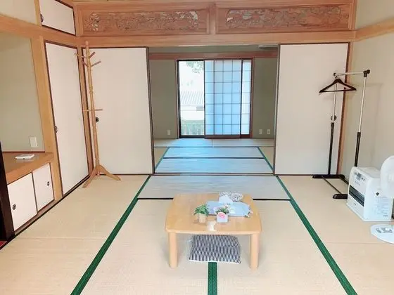 Süit (Japanese Style)
