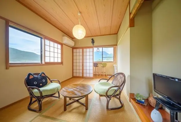 Traditional Oda (Japanese Style, SharedBath From13yold)