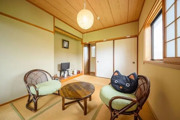 Traditional Oda (Japanese Style, SharedBath From13yold)