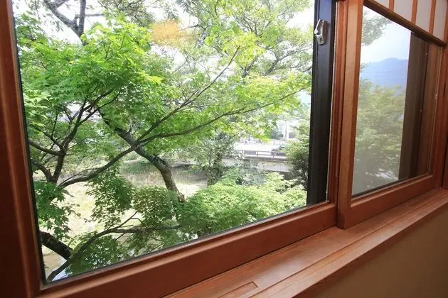 Traditional Oda (Japanese Style)