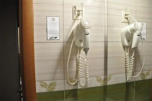 Standard Tek Büyük veya İki Ayrı Yataklı Oda (Superior)