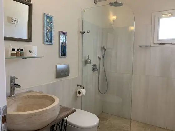 Standard Tek Büyük veya İki Ayrı Yataklı Oda