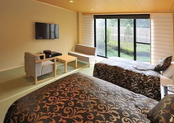 Traditional Oda, Sigara İçilmez (Japanese-style Room with 3 Beds)