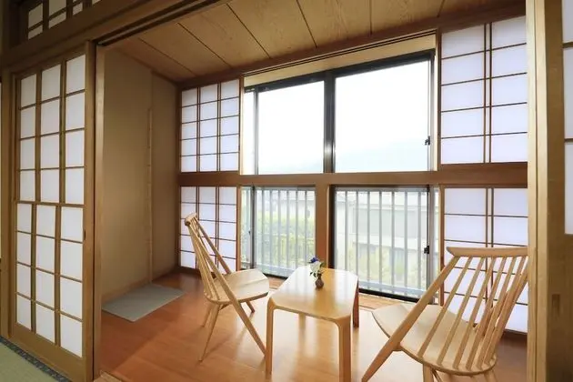 Traditional Dört Kişilik Oda, Sigara İçilmez (Japanese Style, for 3 guests)