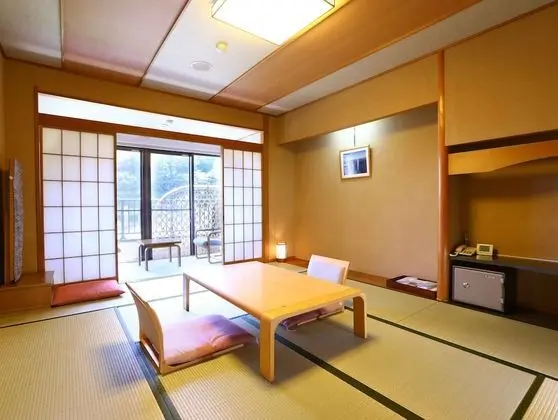 Traditional Dört Kişilik Oda, Sigara İçilmez (Japanese Style)