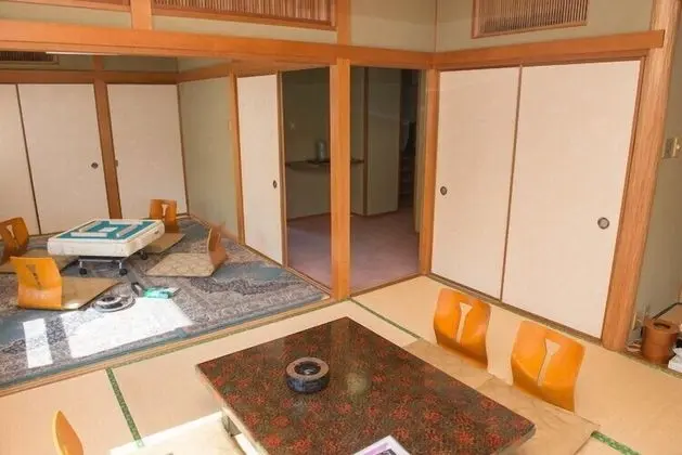 Traditional Oda