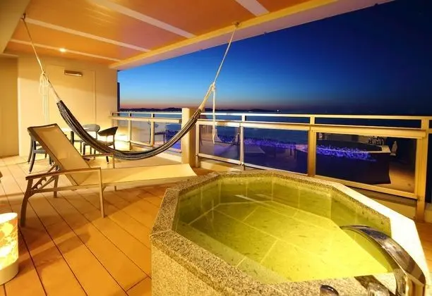 Süit, Özel Banyo, Köşe (Open-air Bath, Ocean View)
