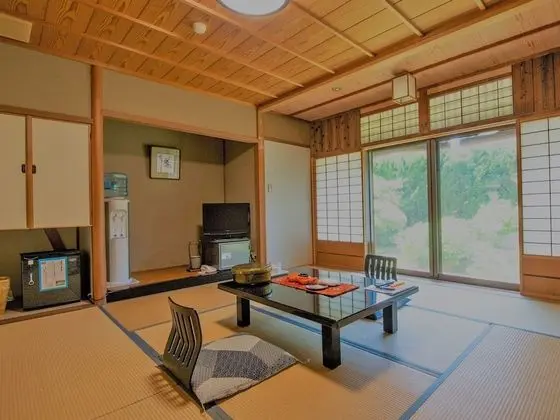 Traditional Oda (Japanese Style, with 8 Tatami Mats)