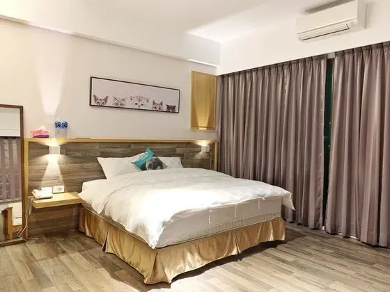 Tek Büyük Yataklı Oda, 1 Büyük (Queen) Boy Yatak, Ortak Banyo
