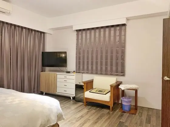Tek Büyük Yataklı Oda, 1 Büyük (Queen) Boy Yatak, Ortak Banyo