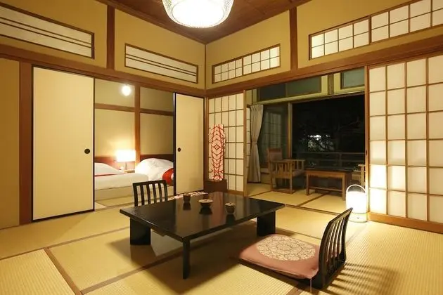 Traditional Oda, Sigara İçilmez (Japanese Style, Anteroom)