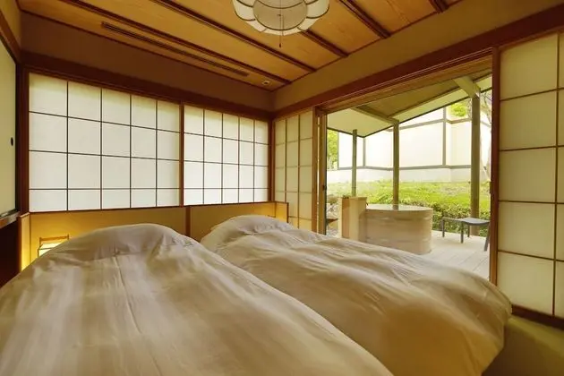 Oda, Özel Banyo, Ek Bina (Tennoza with Open-air Bath)