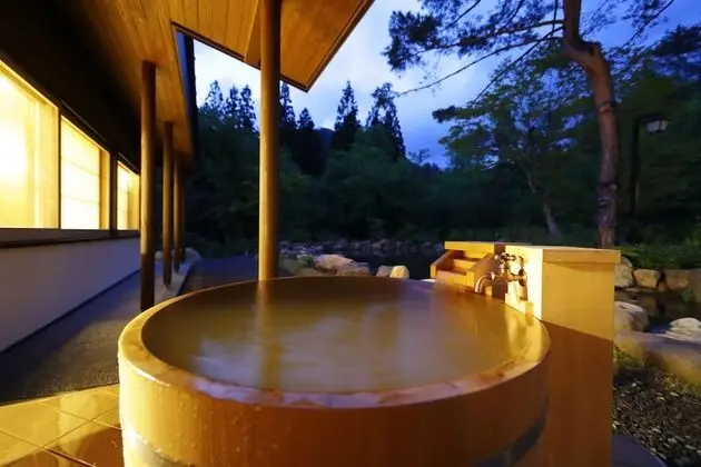 Oda, Özel Banyo, Ek Bina (Tennoza with Open-air Bath)