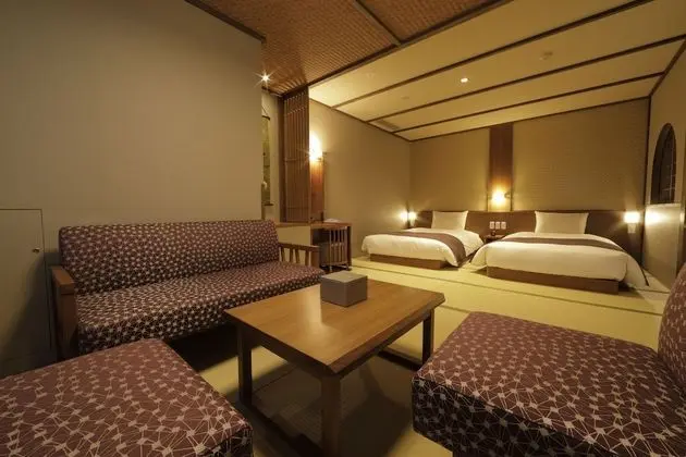 Oda (Japanese Style Semi-Suite)