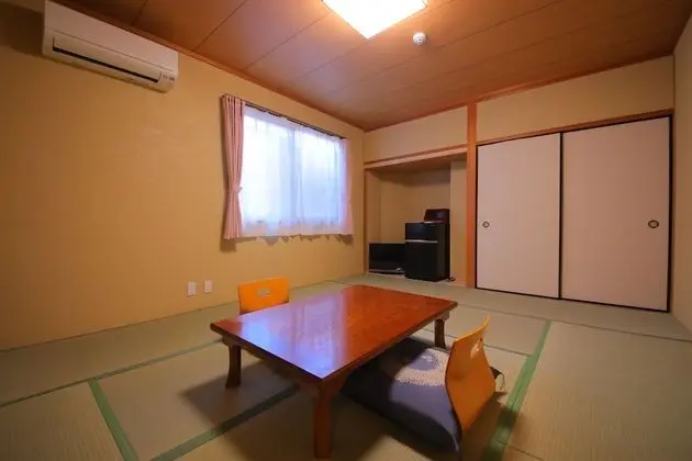 Economy Oda (Japanese-Style)