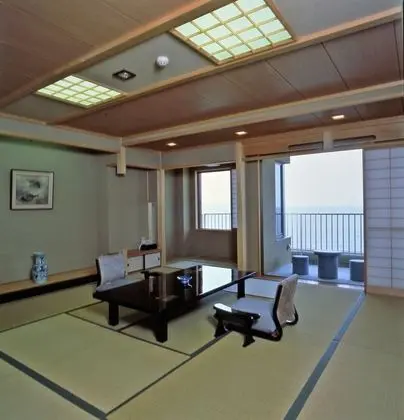 Traditional Oda, Deniz Manzaralı (Japanese Style, 6ppl, Open-air Bath)