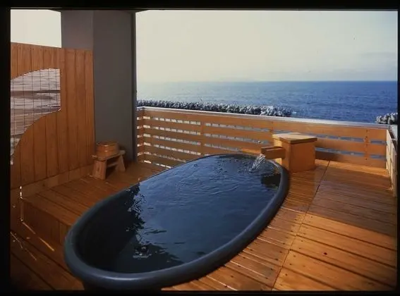 Traditional Oda, Deniz Manzaralı (JapaneseStyle, 4ppl, Open-air Bath)