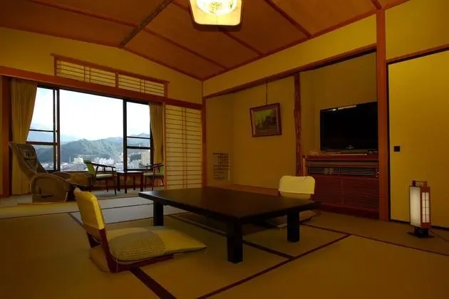 Traditional Oda, Dağ Manzaralı (Japanese Style, South 4F)