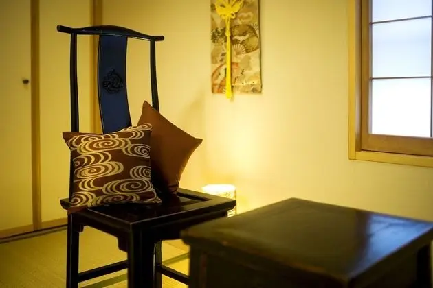 Traditional Oda, Sigara İçilebilir (Japanese Style)