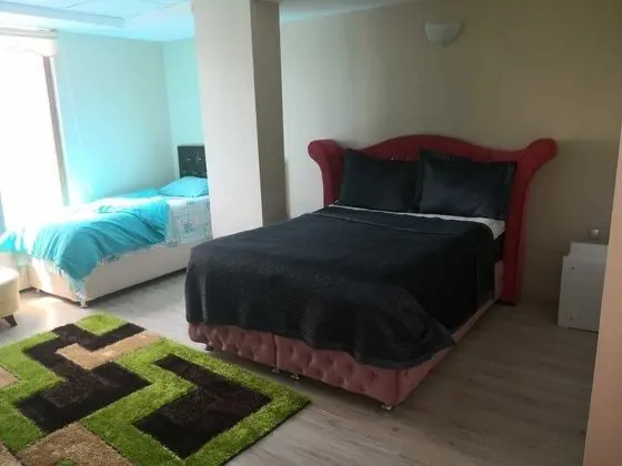 Üç Kişilik Oda