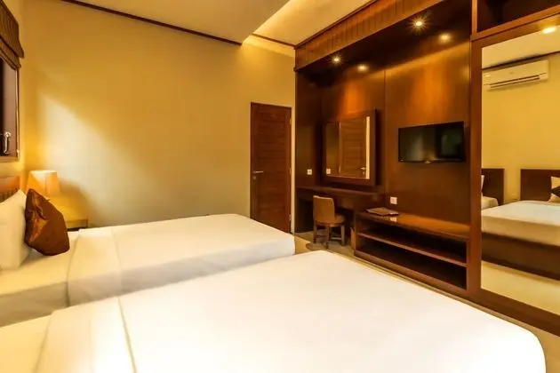Deluxe Premier Room with Balcony