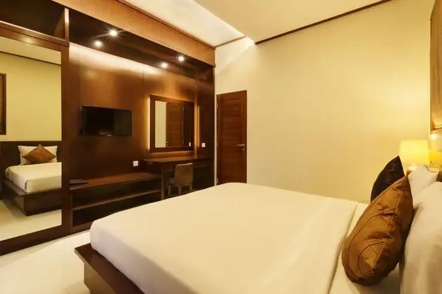 Deluxe Premier Room with Balcony