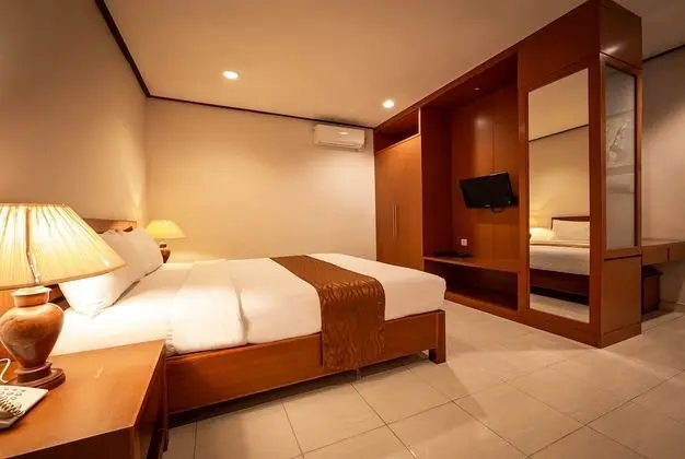 Deluxe Room with Garden View