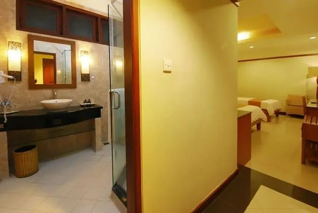 Super Deluxe Room with Balcony